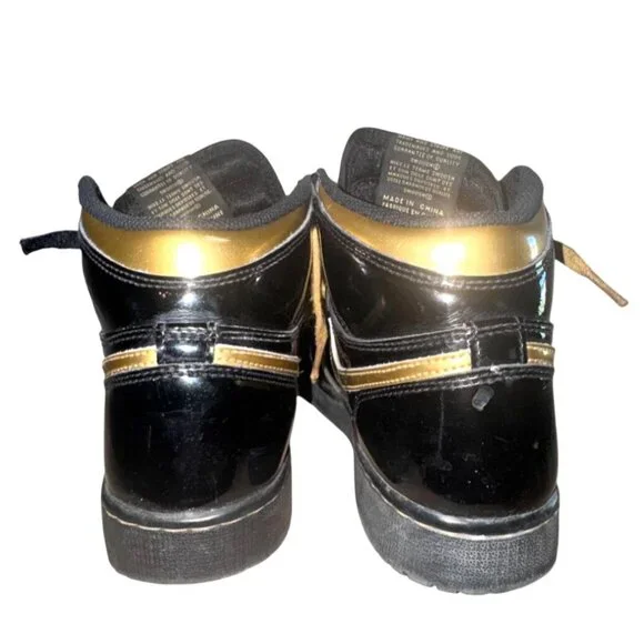 Nike Air Jordan 1 Mid Black & Gold Sneakers Size 5Y Pre-Owned - Picture 7 of 7